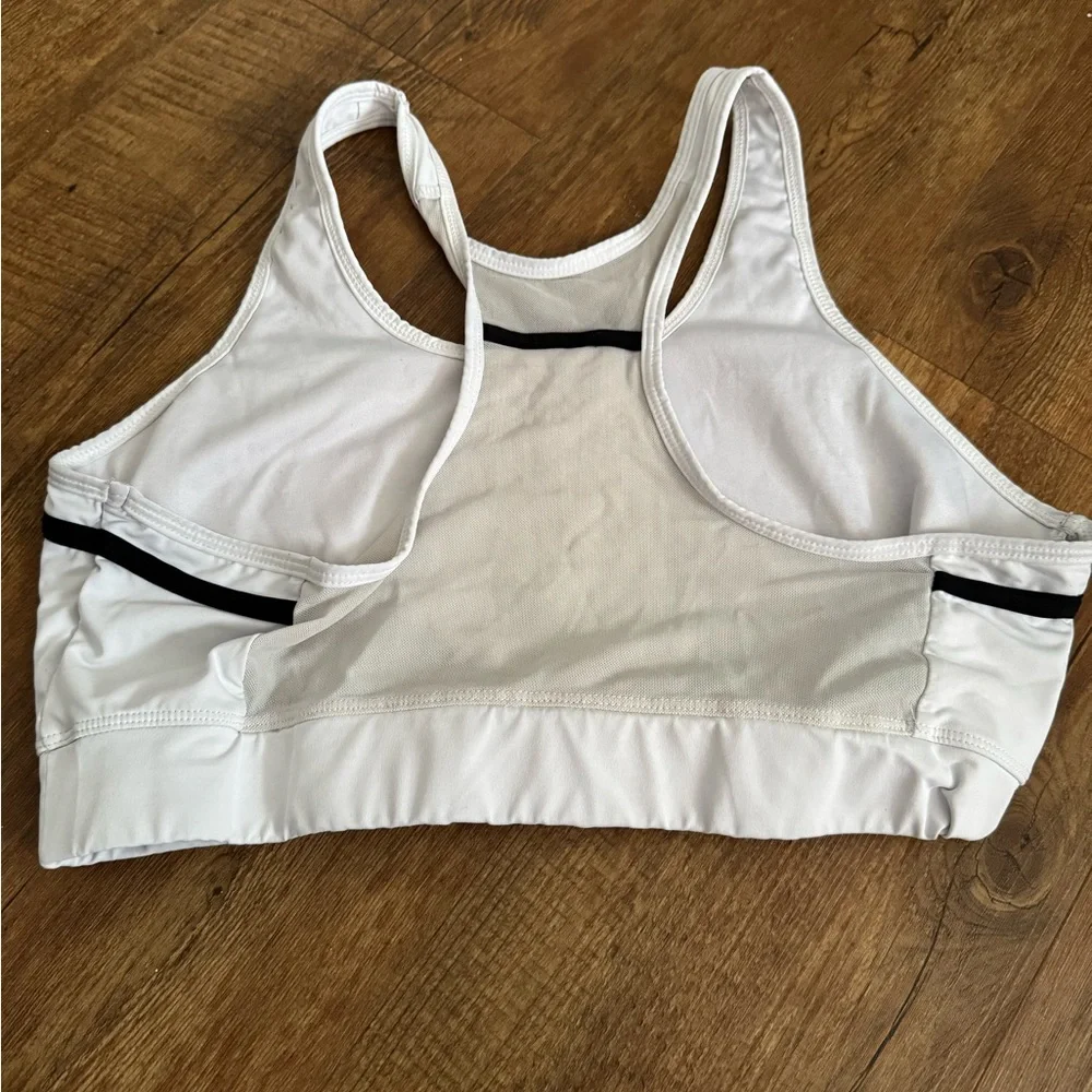 SHEIN Black and White Racerback Sports Bra - Picture 2 of 5